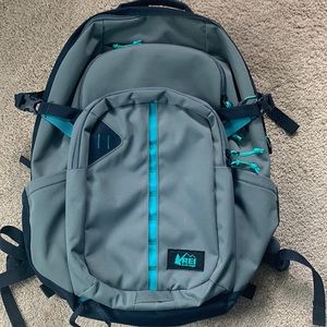 REI pack/backpack with laptop compartment